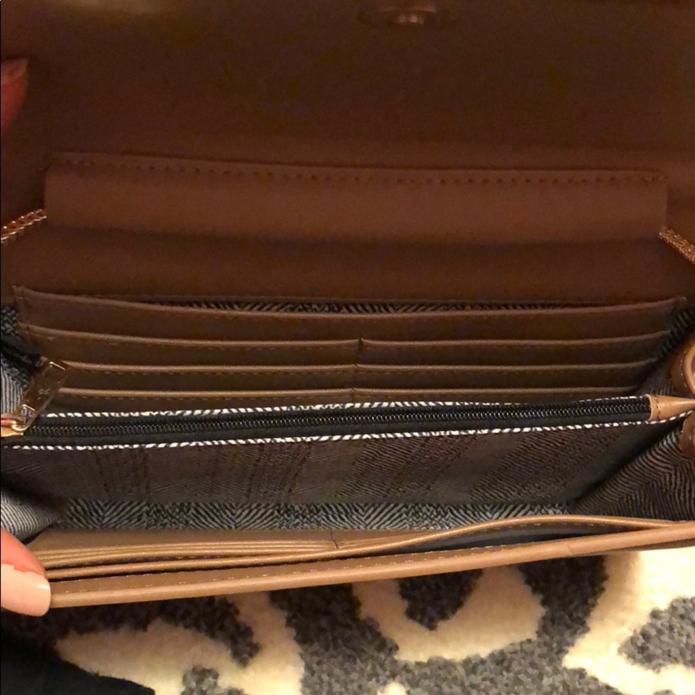 New Taupe Wallet Purse - Picture 2 of 3